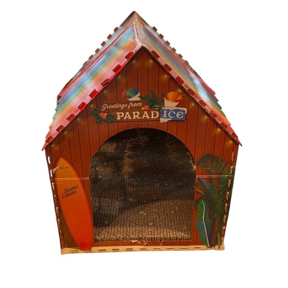 Heart to Tail Snow Cone Shack Cat Scratching
Playhouse 12 x 20 x 16” Kitty Fun - Picture 6 of 6